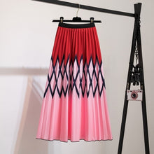 Load image into Gallery viewer, Elastic Pattern Pleated Skirt
