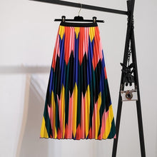 Load image into Gallery viewer, Elastic Pattern Pleated Skirt
